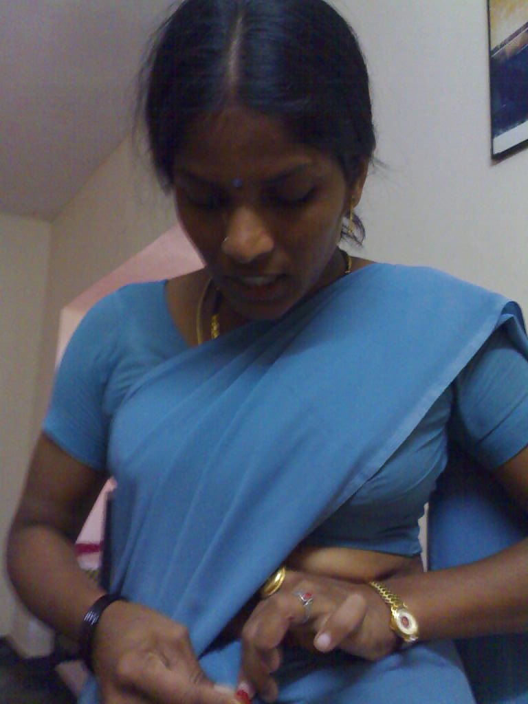 Beautiful Tamil aunty