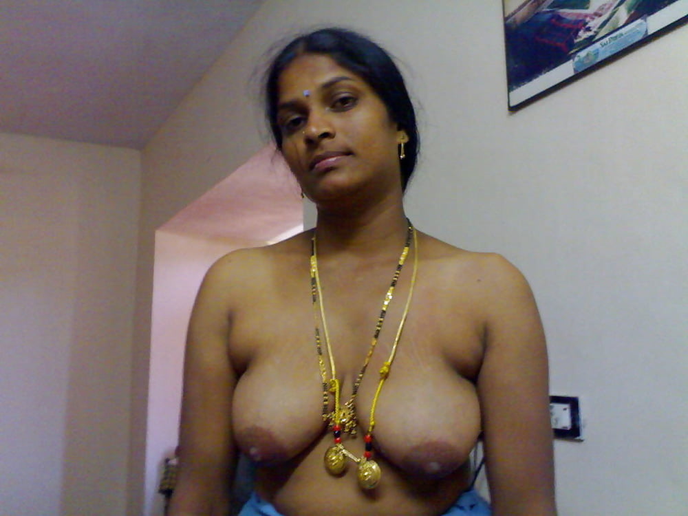 Beautiful Tamil aunty