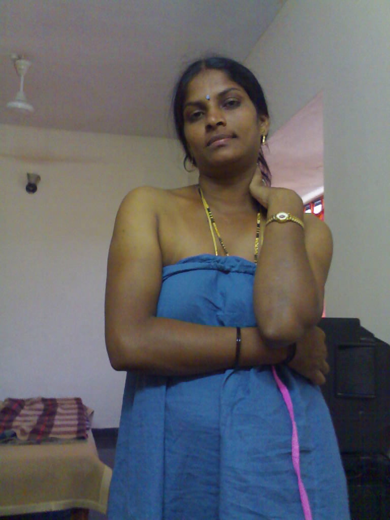 Beautiful Tamil aunty