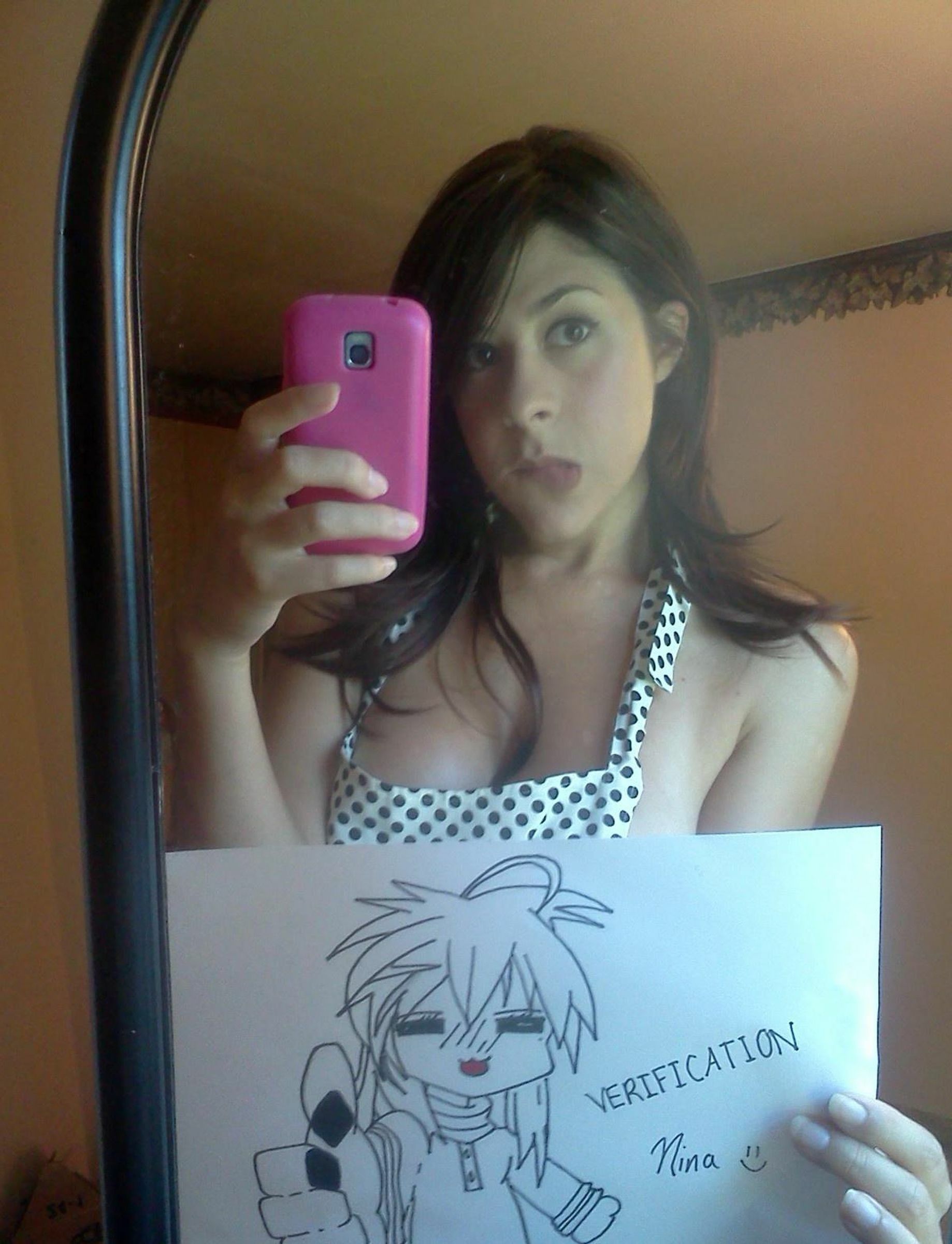 Selfie Queen Nina