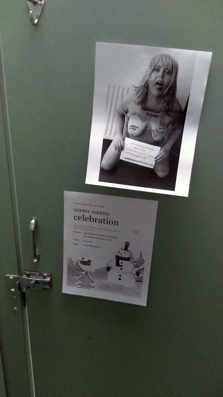 Pigs Dianna and Mike