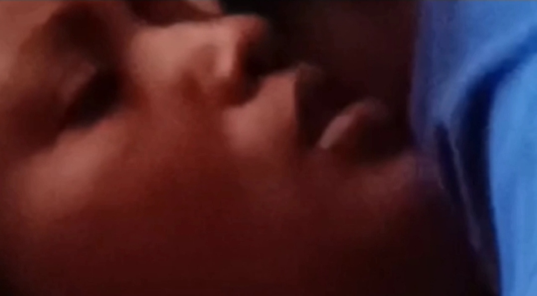 सारेरिक सुख की तलाश मे बेचेन भाभी |