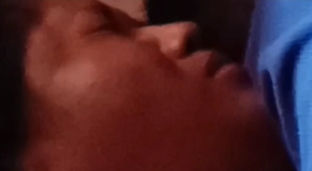 सारेरिक सुख की तलाश मे बेचेन भाभी |