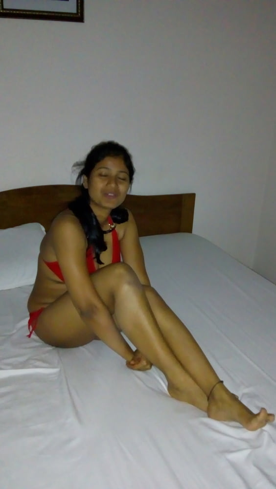 Assam-Girl-nude