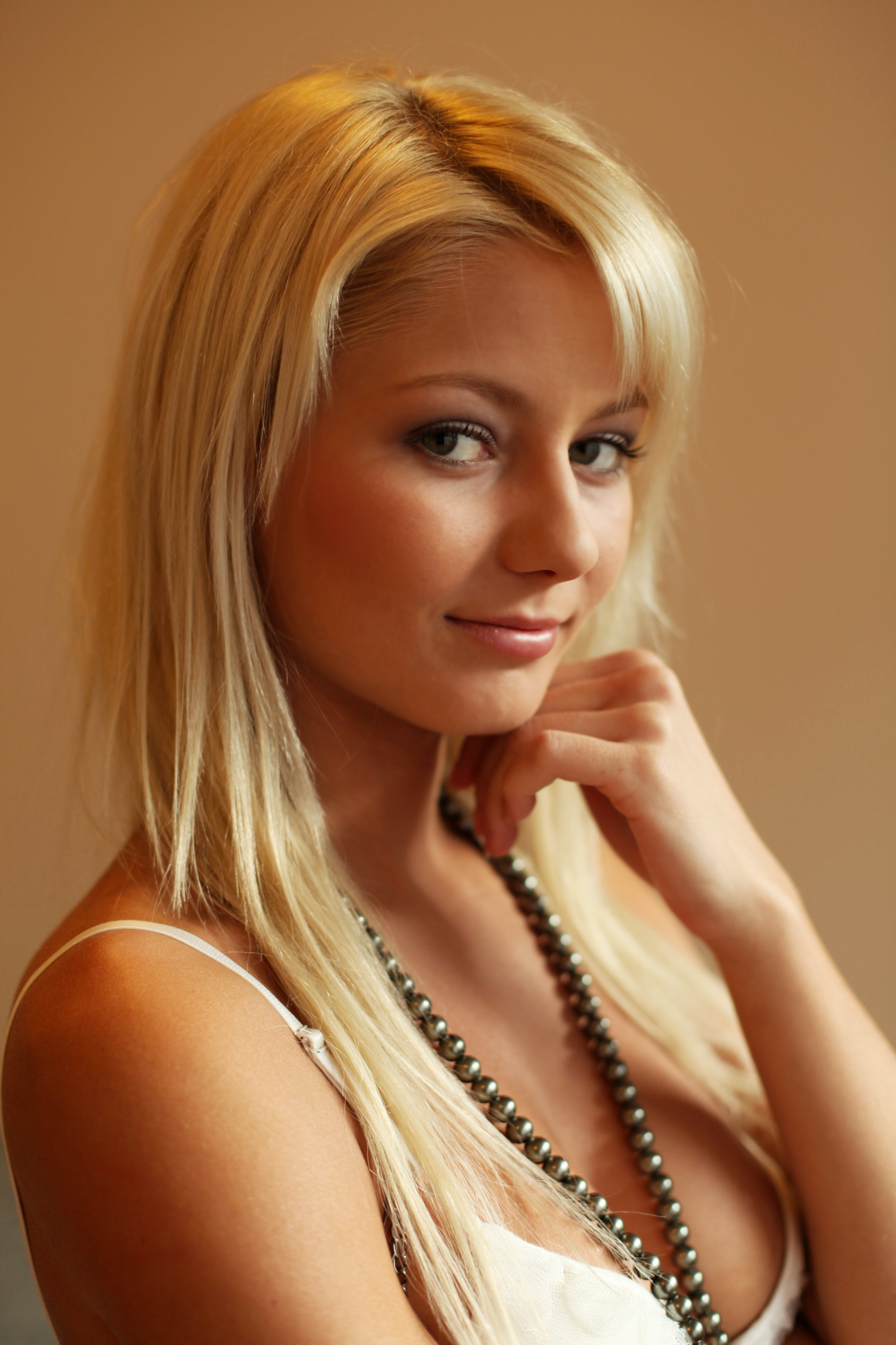 MetArt Grace C - Presenting Grace (2012-04-19)v2 Pinky June