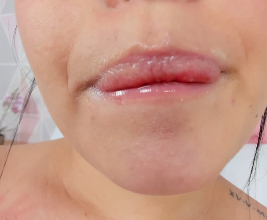 Rndm sultry and hot 08