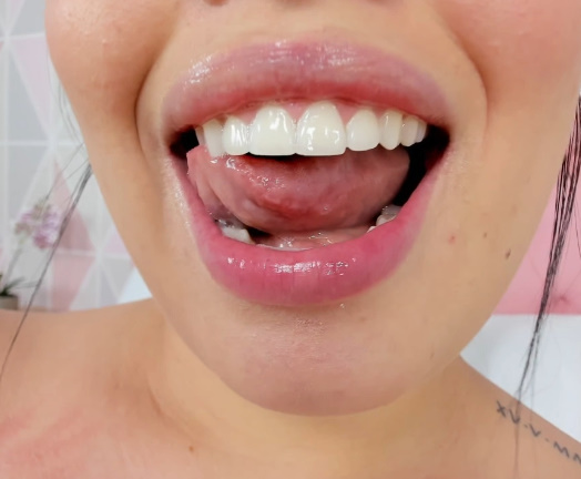 Rndm sultry and hot 08