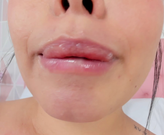 Rndm sultry and hot 08