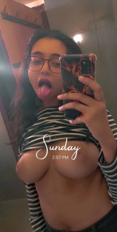 Desi Indian big natural BOOB's