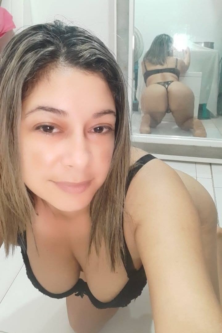mulher latina 52