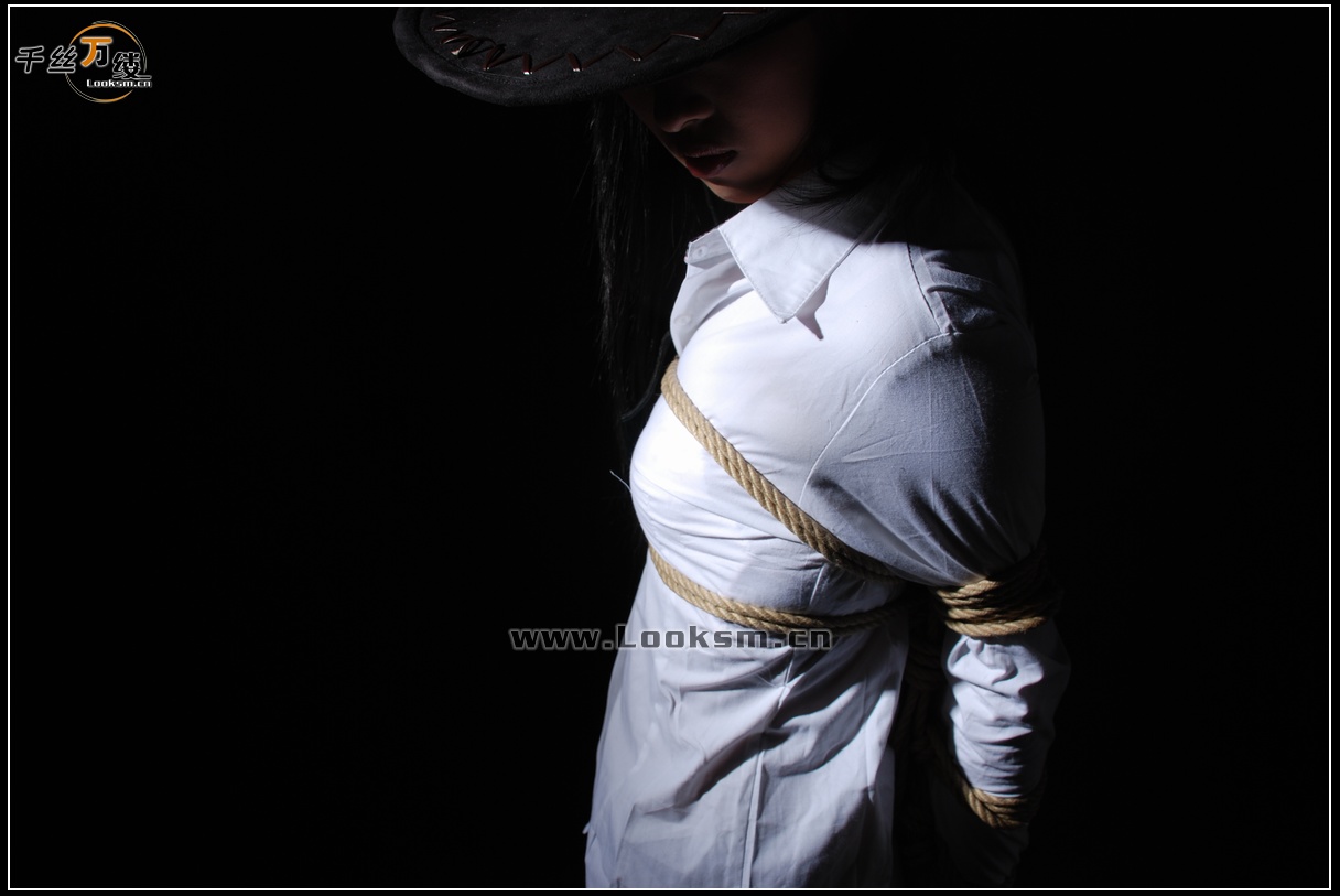 Chinese Rope Model 24