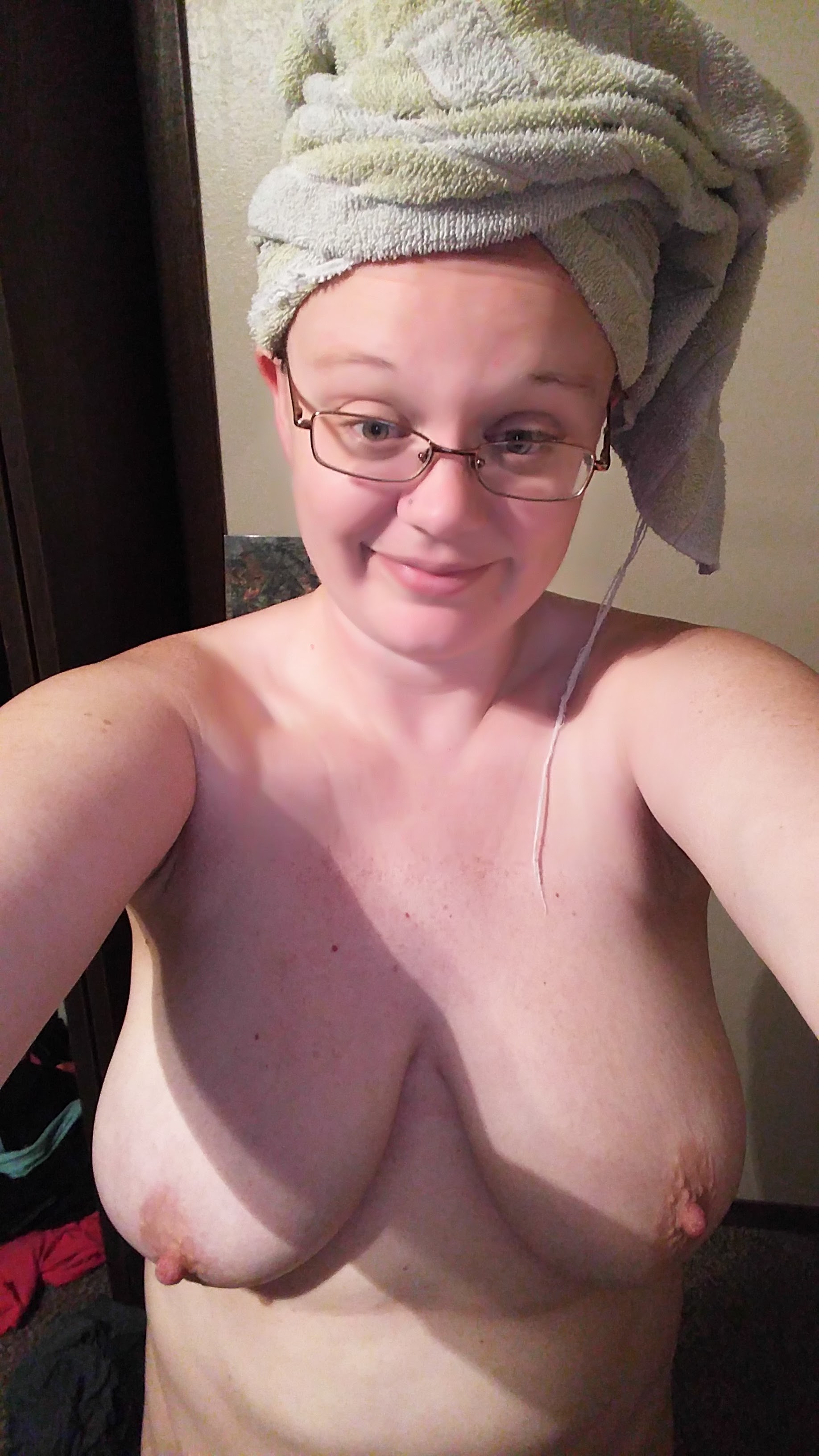 This is sammy olsens Pussy and tits