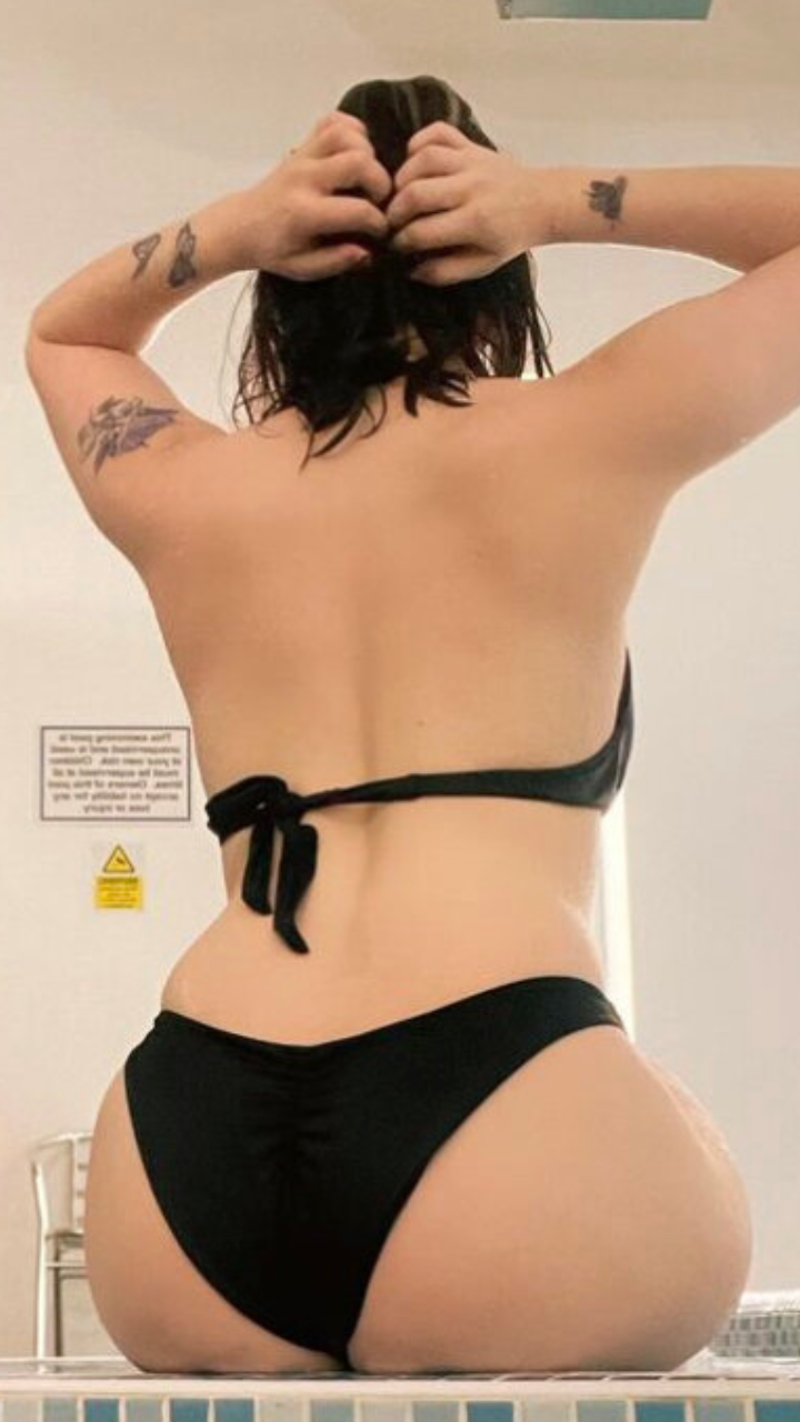 White Thick Booty 27