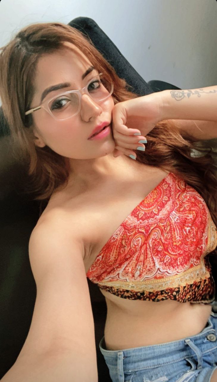 WhatsApp me+918803520179 service available SMS now