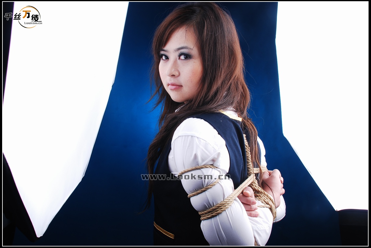 Chinese Rope Model 112