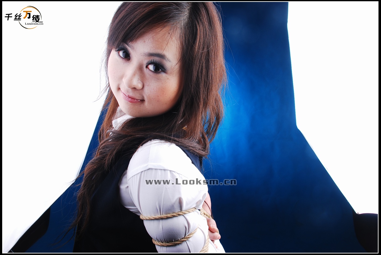 Chinese Rope Model 112