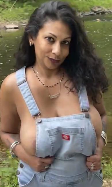 Hardcore mature nri