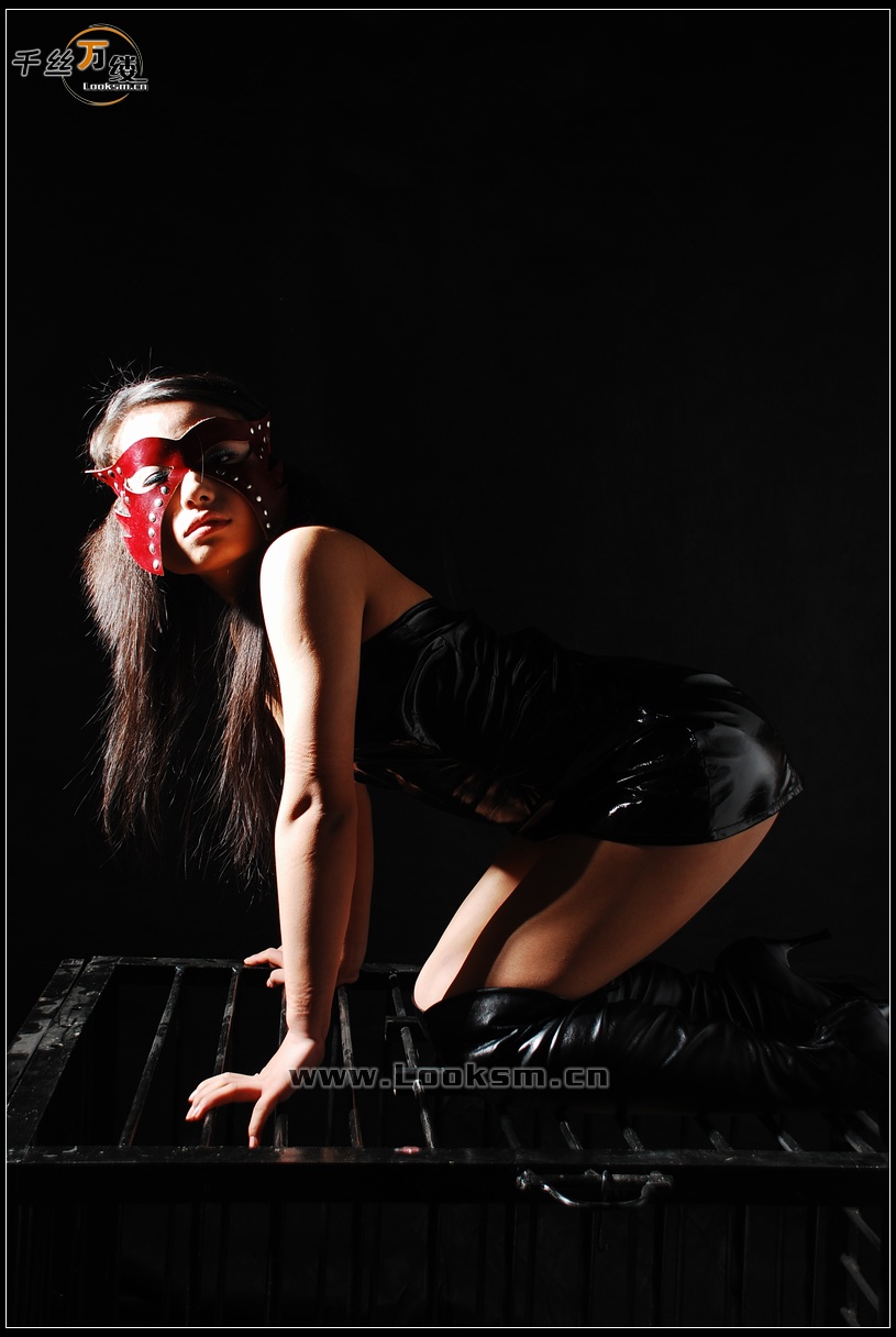 Chinese Rope Model 137