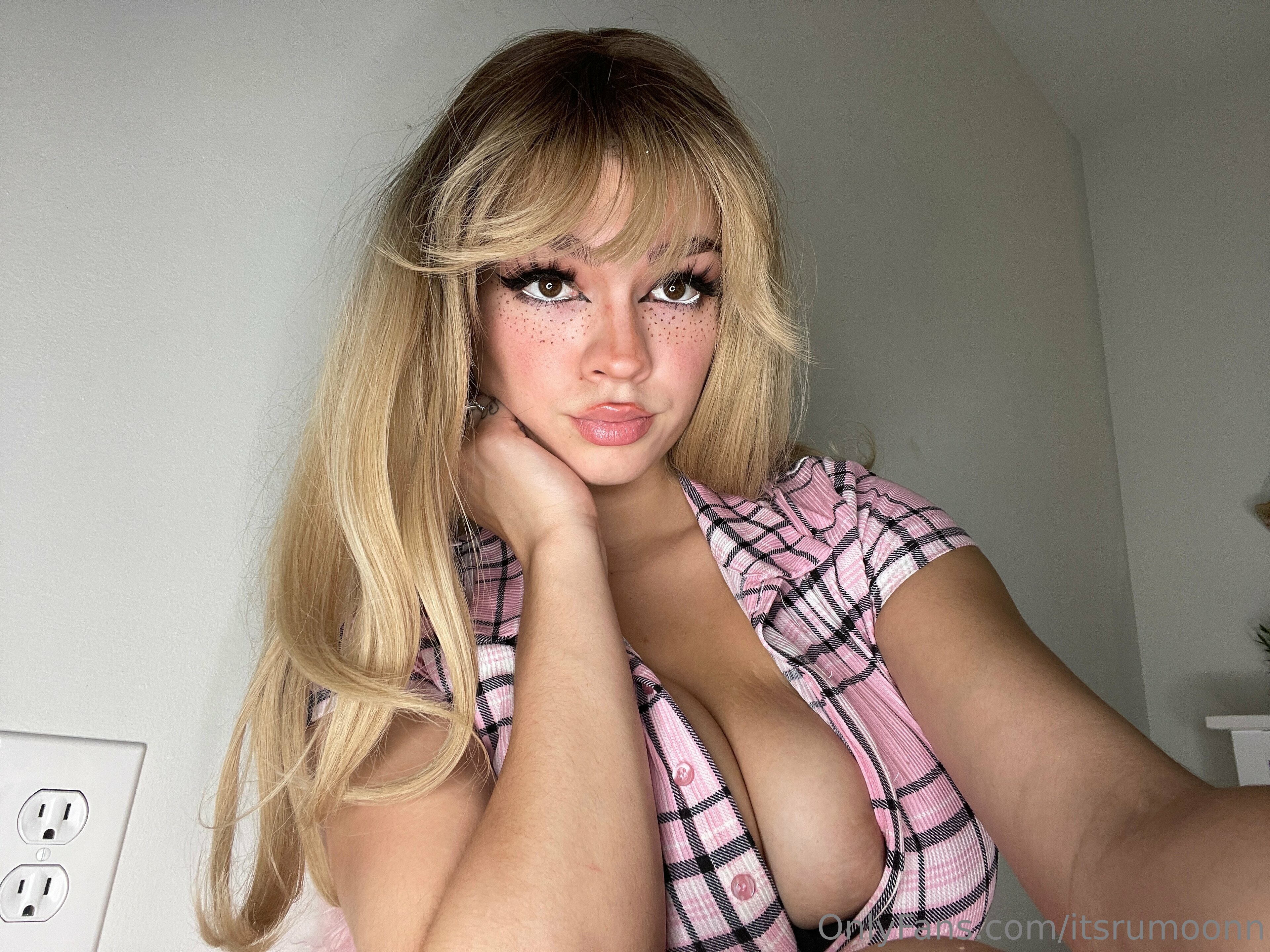 Itsrumoonn  VIP ALBUM https://shortolink.com/ofgirlST