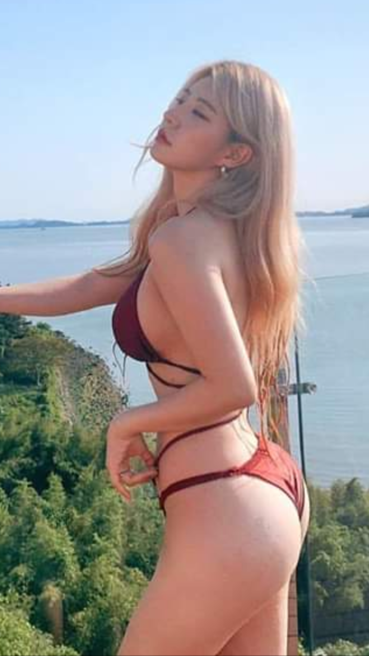 Asian Thick Booty 29