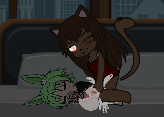 Ena: enjoy your Christmas present minty~