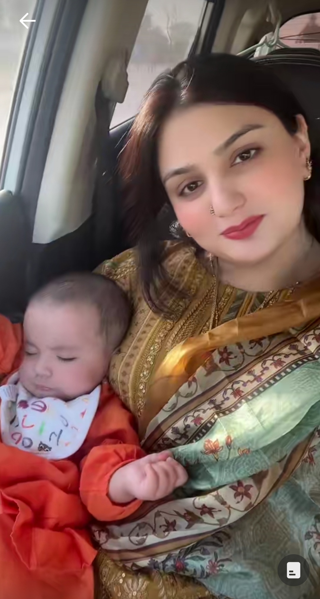 Pyasiii pakistani milf aunty