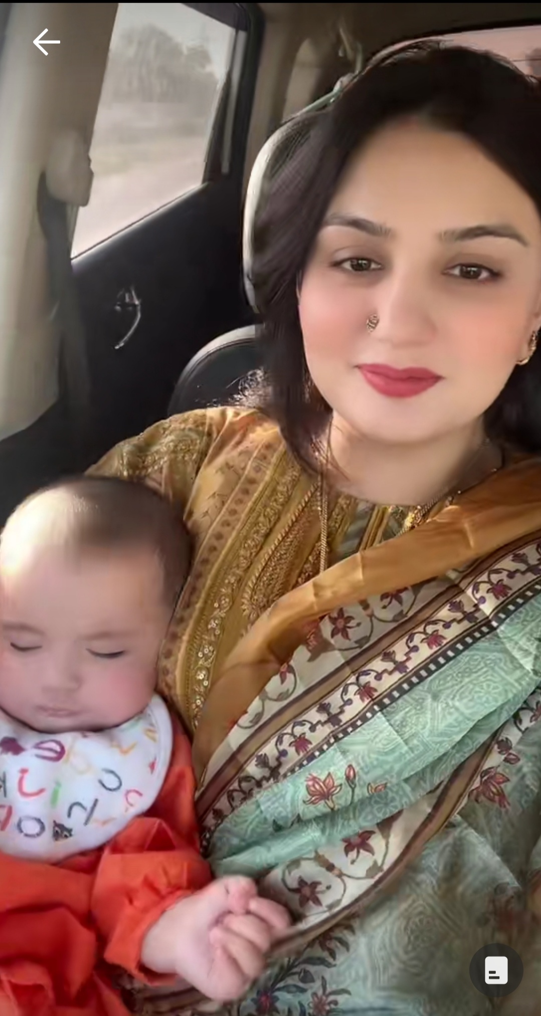 Pyasiii pakistani milf aunty
