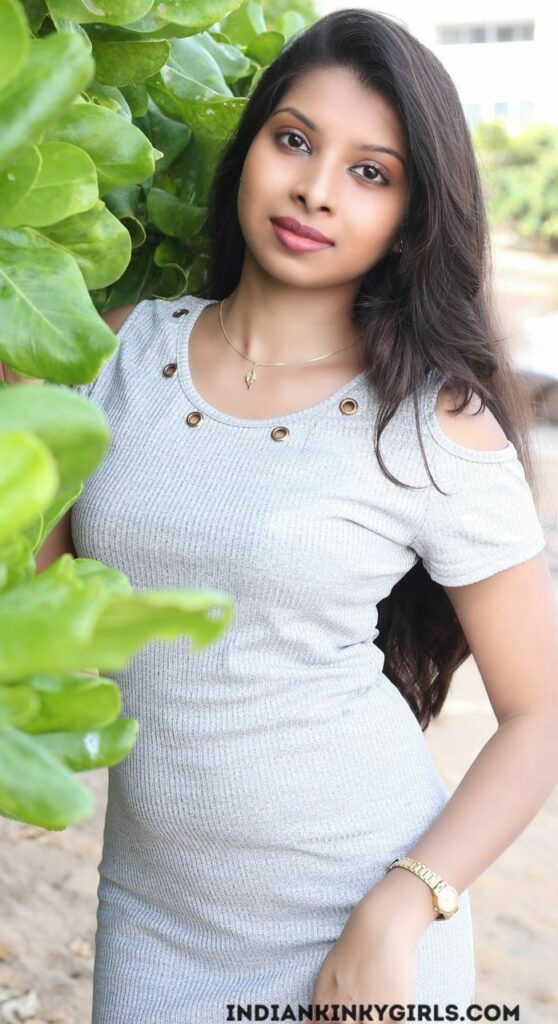 Indian cute Village Girl Nude And Sex Photos