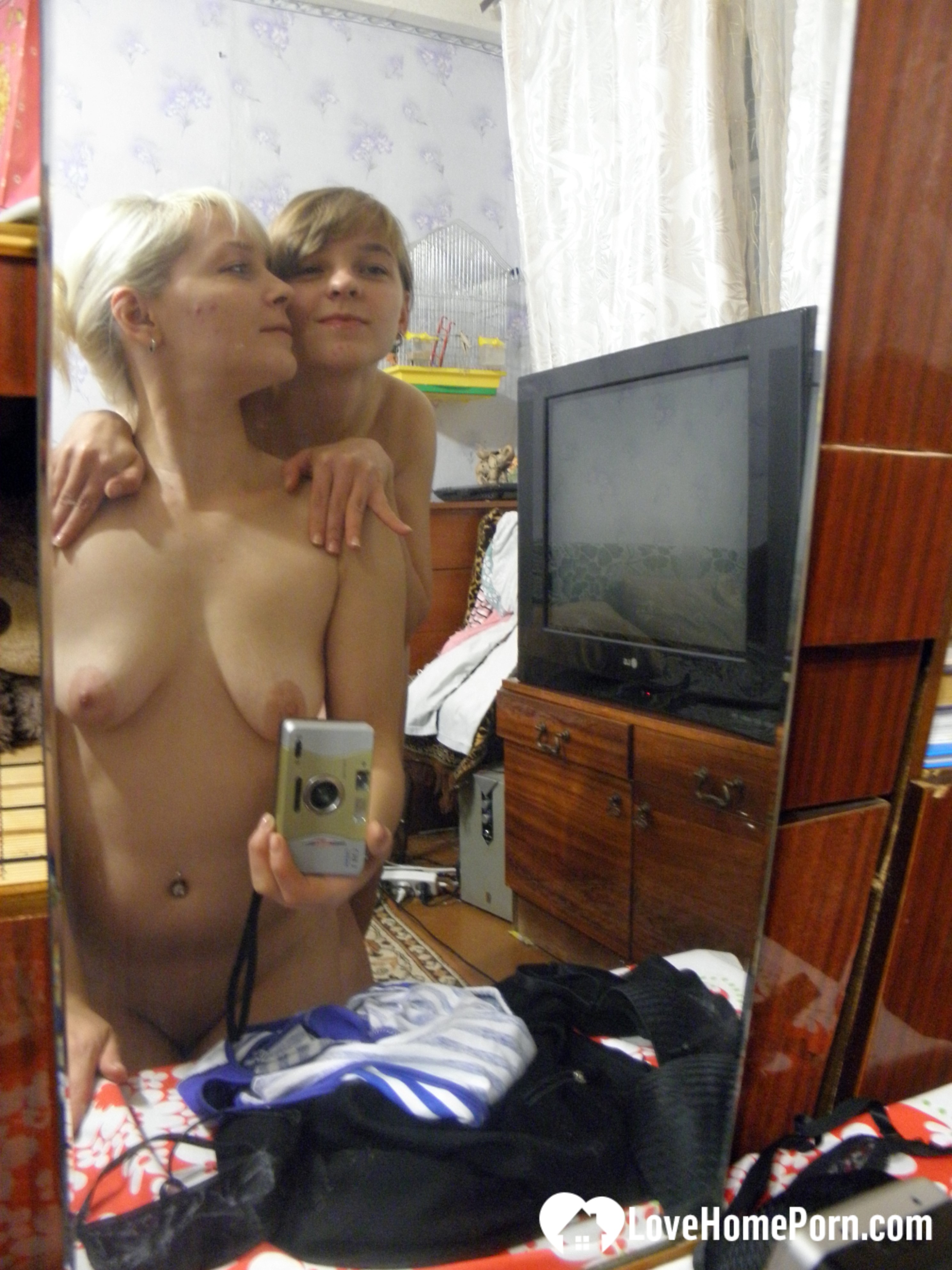 Having a lesbian session with my best friend