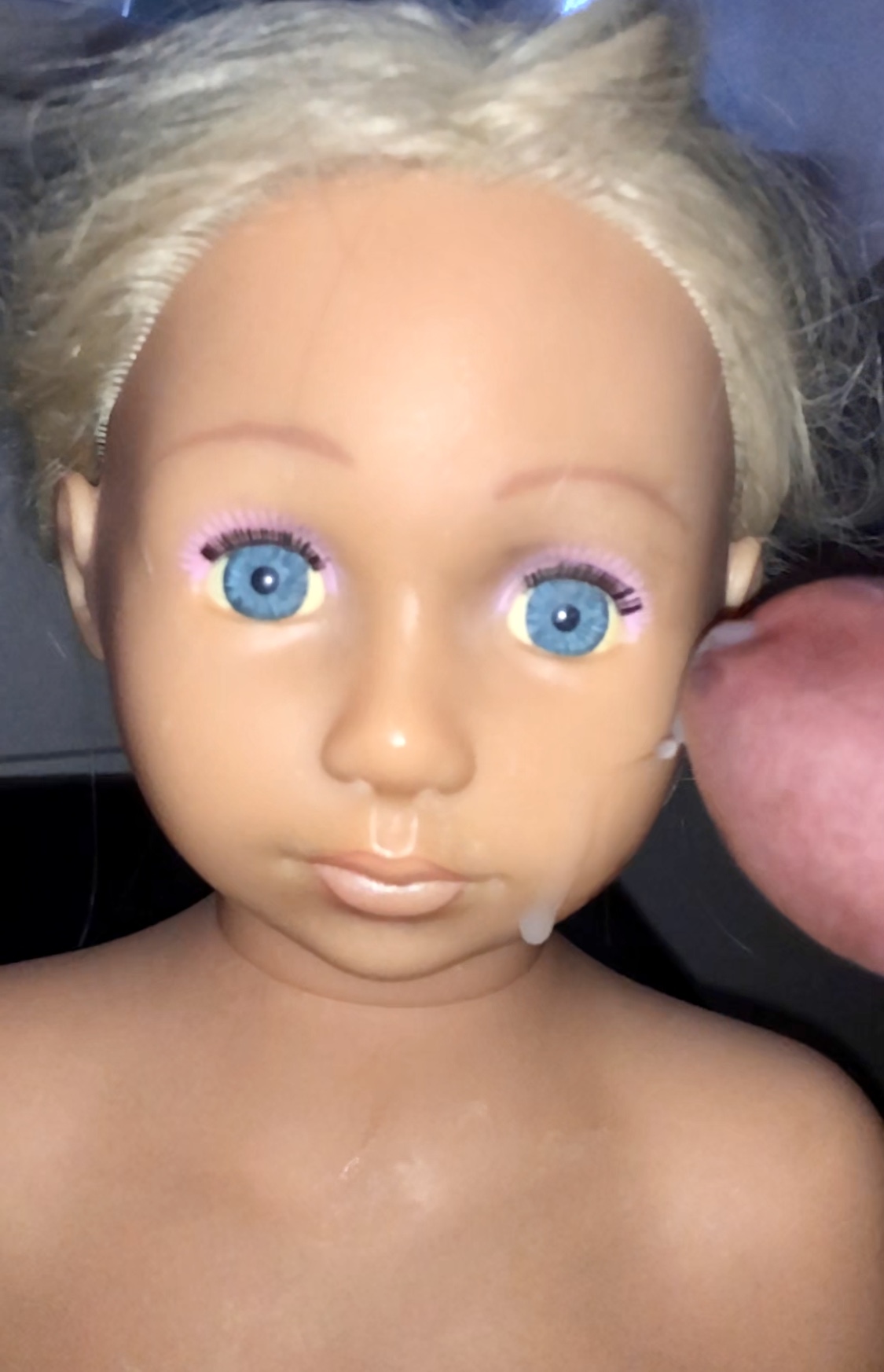 Smelly Hairdresser doll part 2  precum and cumshot