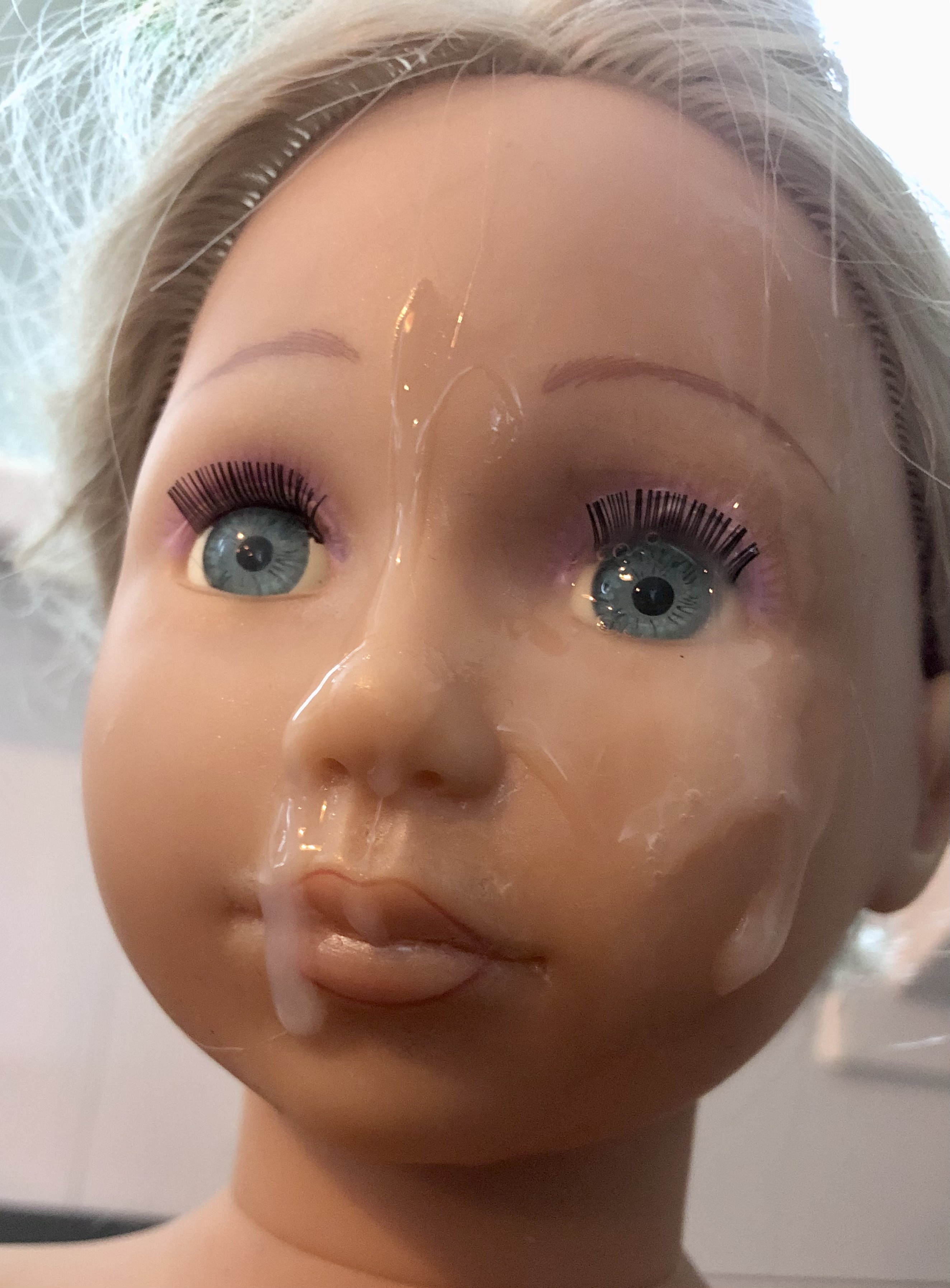Smelly Hairdresser doll part 2  precum and cumshot