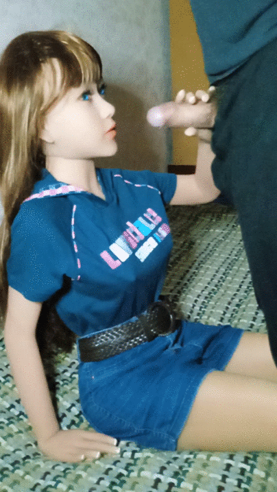 Lovely student did BJ to the new lecturer (some GIFs)