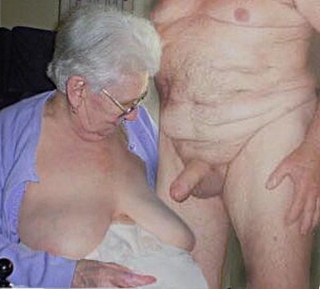 Beautiful cocks sucked and delicious cumshots