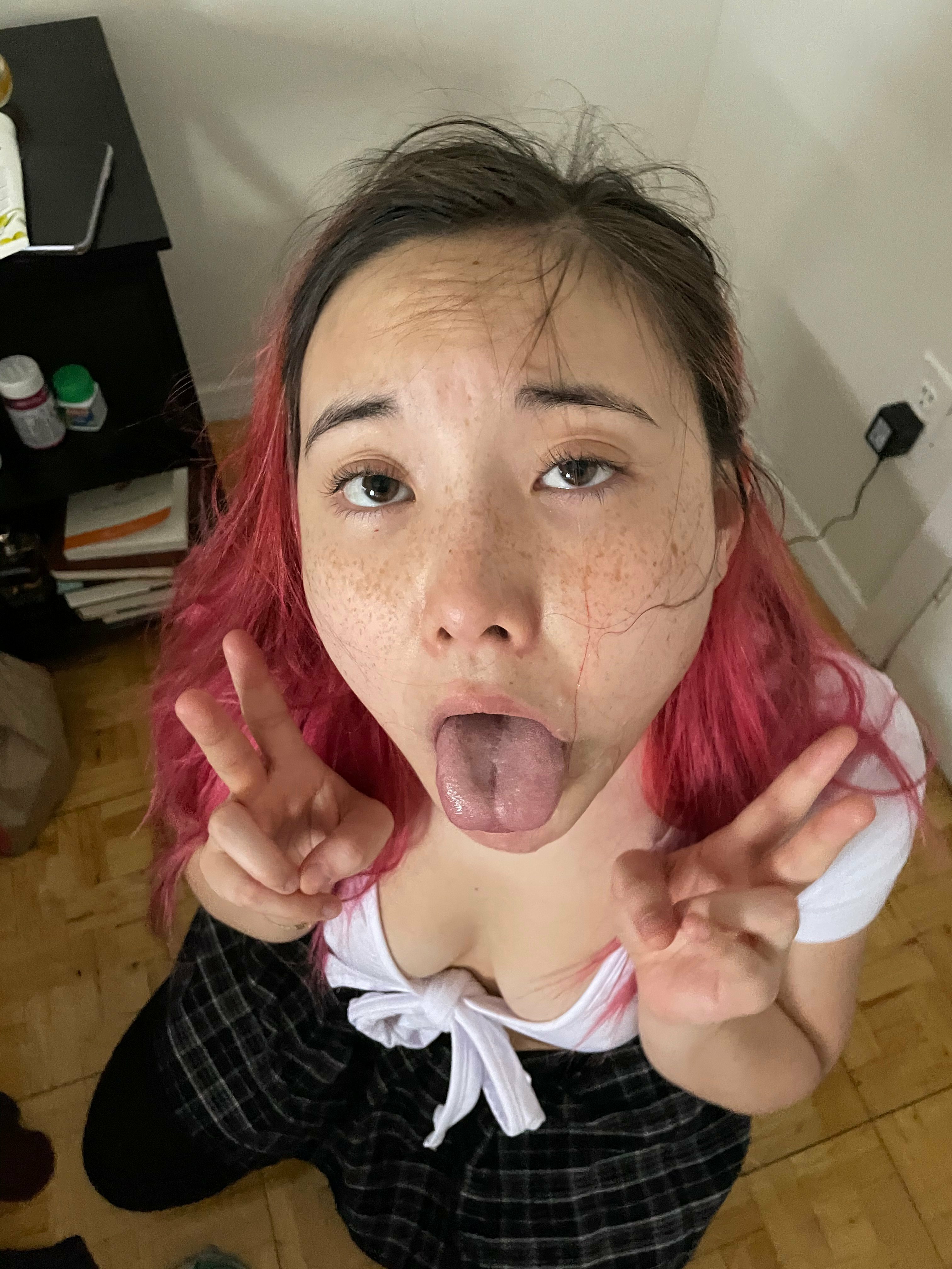 Asian slut Lauren