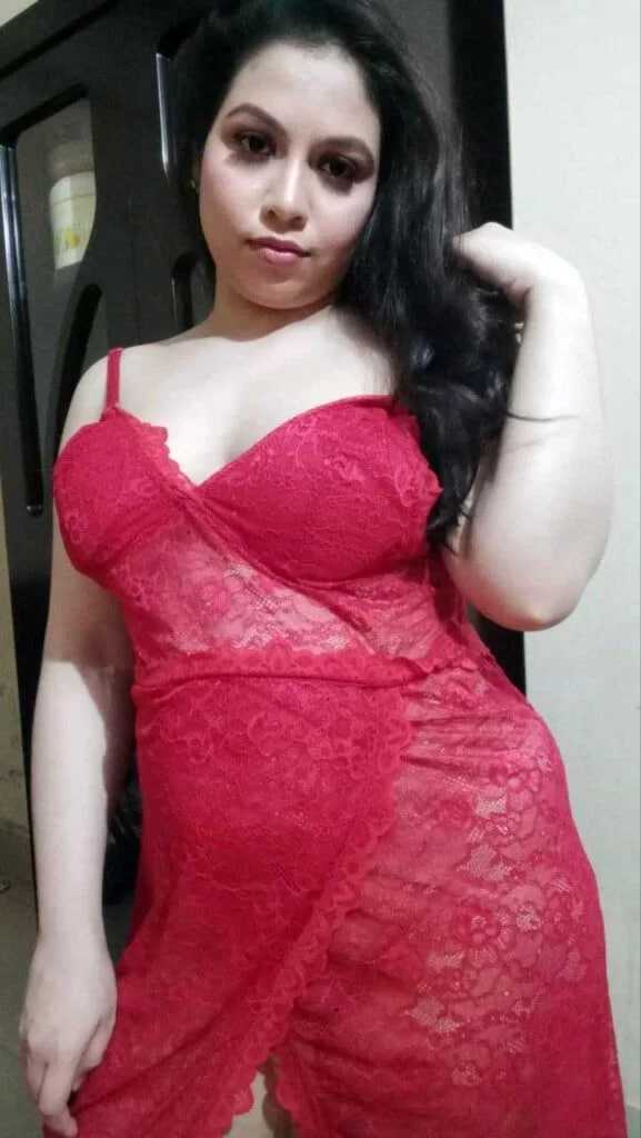 Bangladeshi Muslim Bhabhi