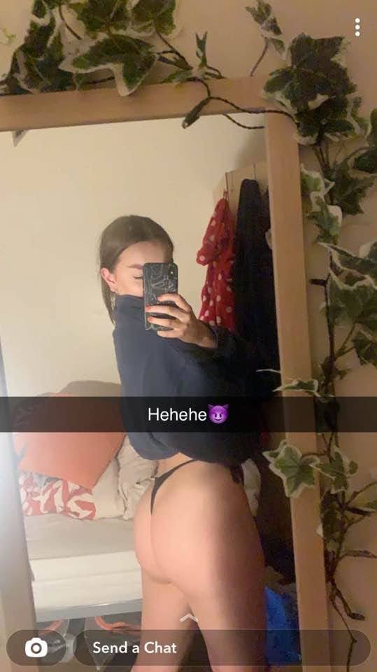 19 yo UK slut