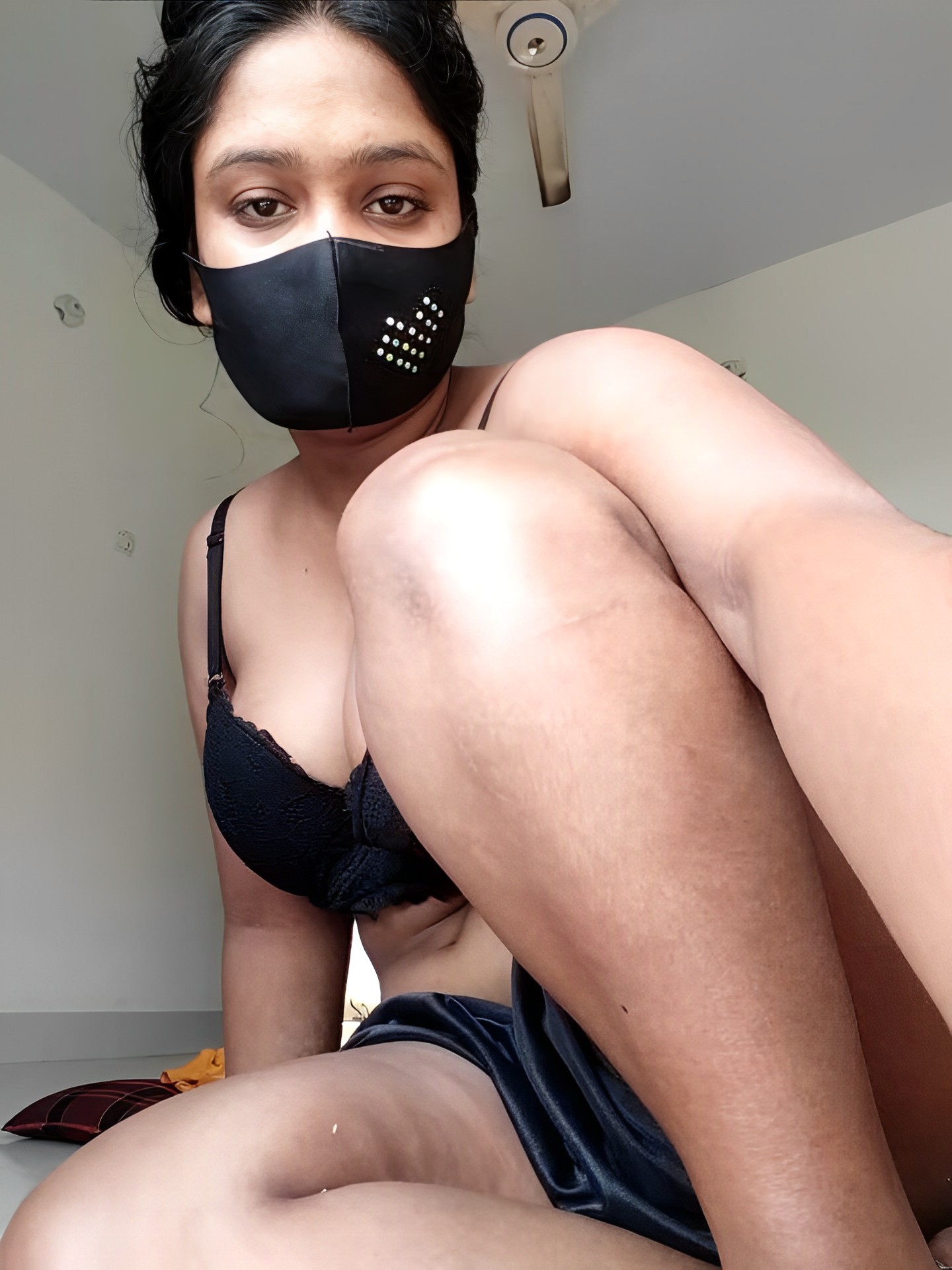 Kotha moni nude photo part 4