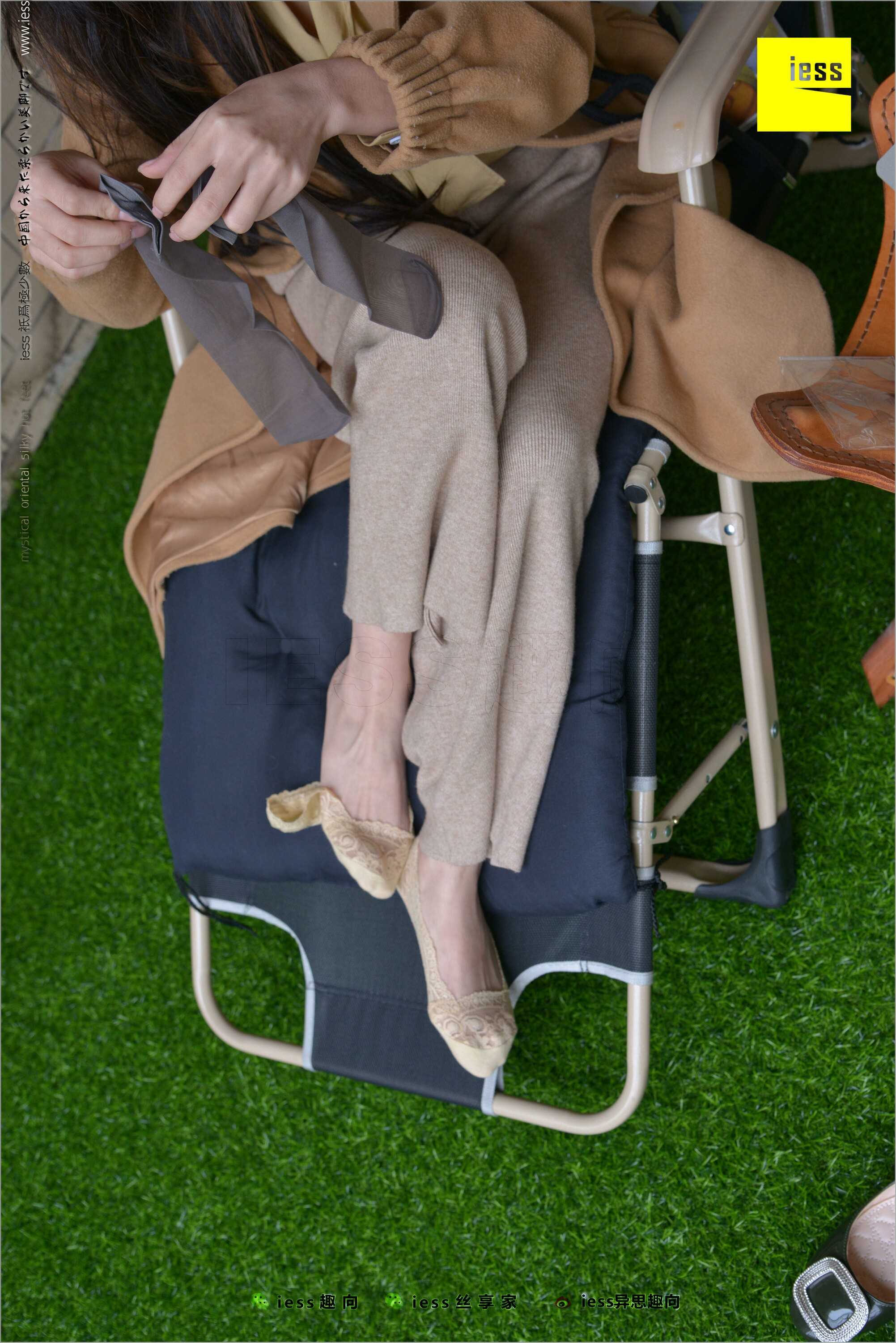 China Beauty Legs and feet 495