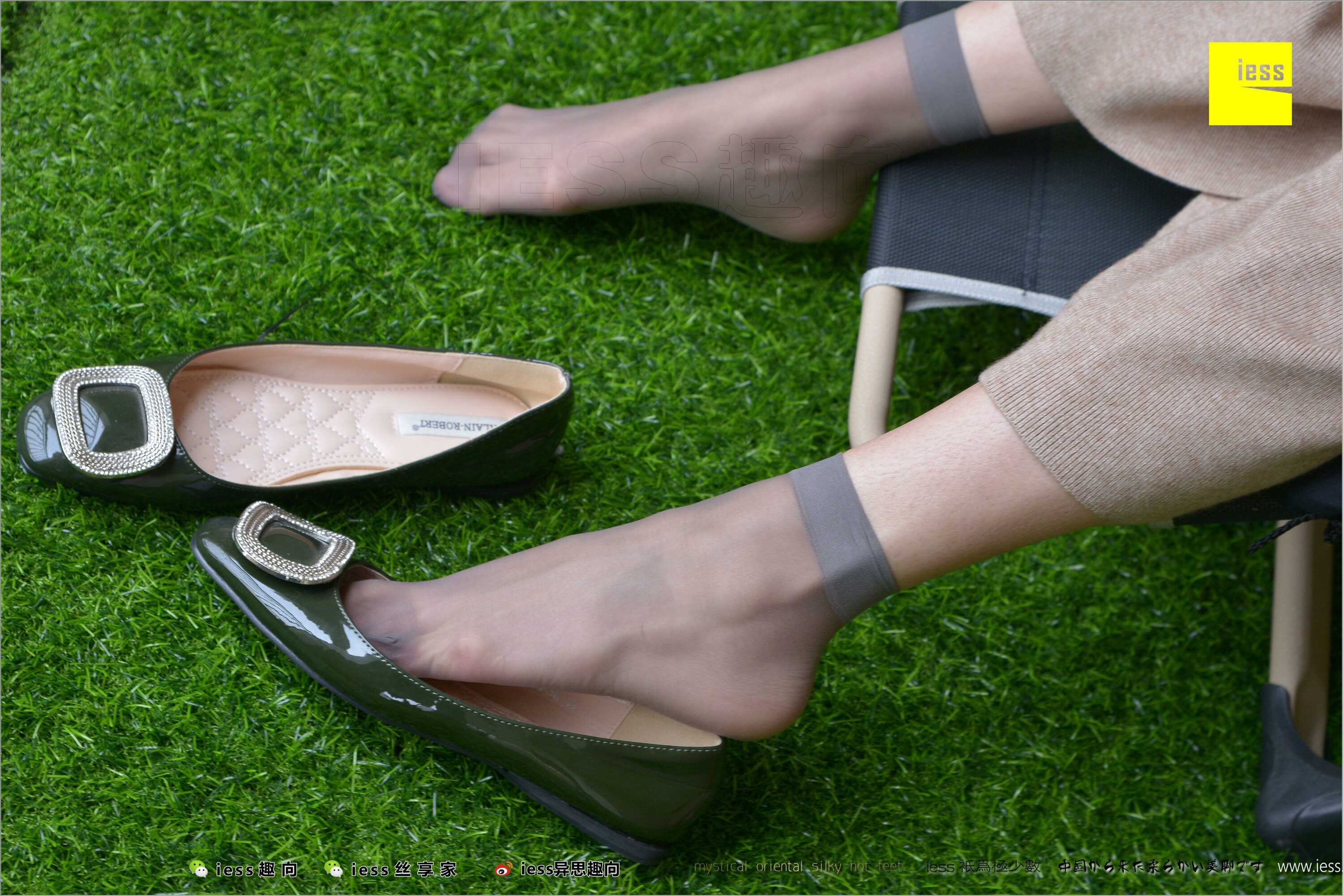 China Beauty Legs and feet 495