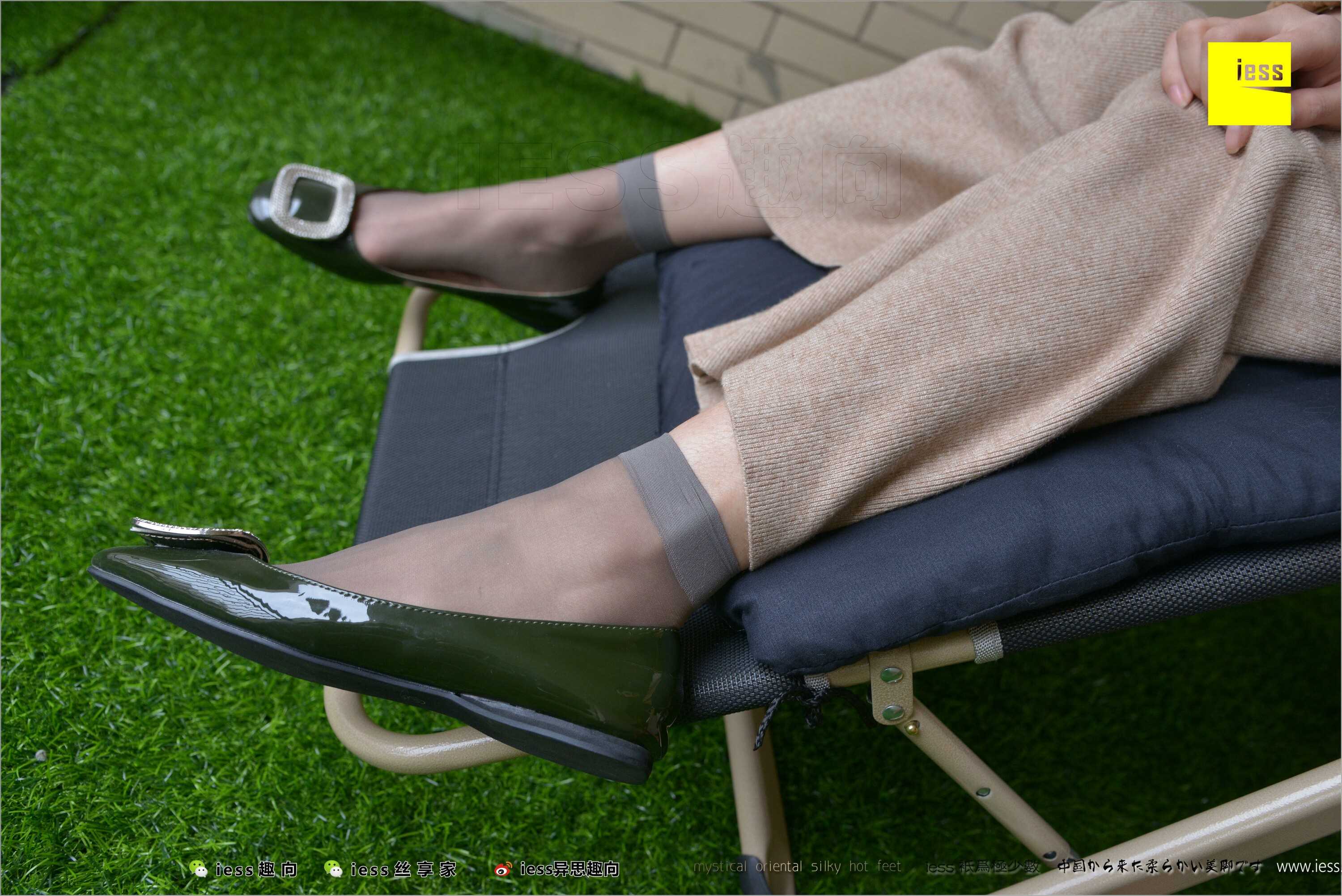 China Beauty Legs and feet 495