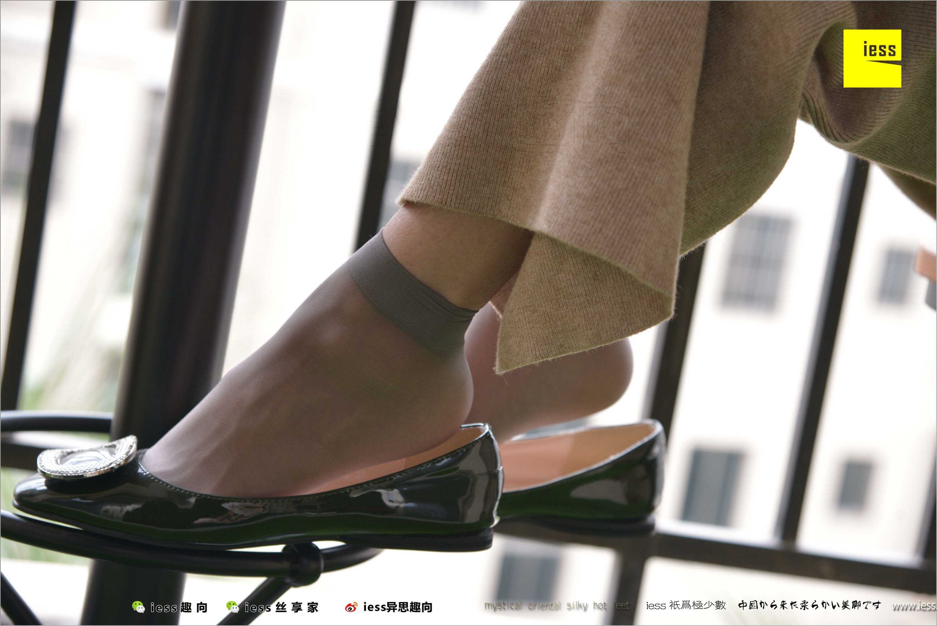 China Beauty Legs and feet 495