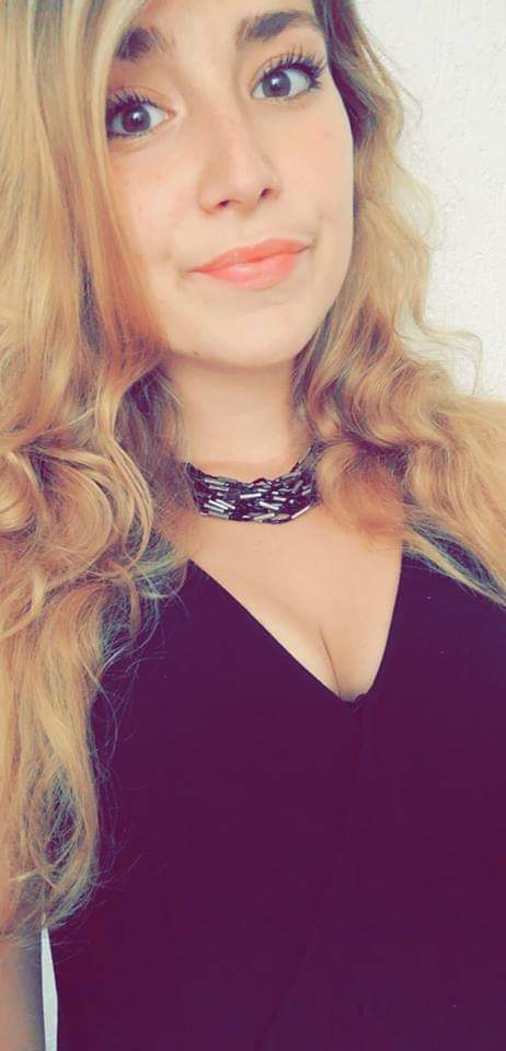 I saw her naked, could't film but Roxane is stuck in my head