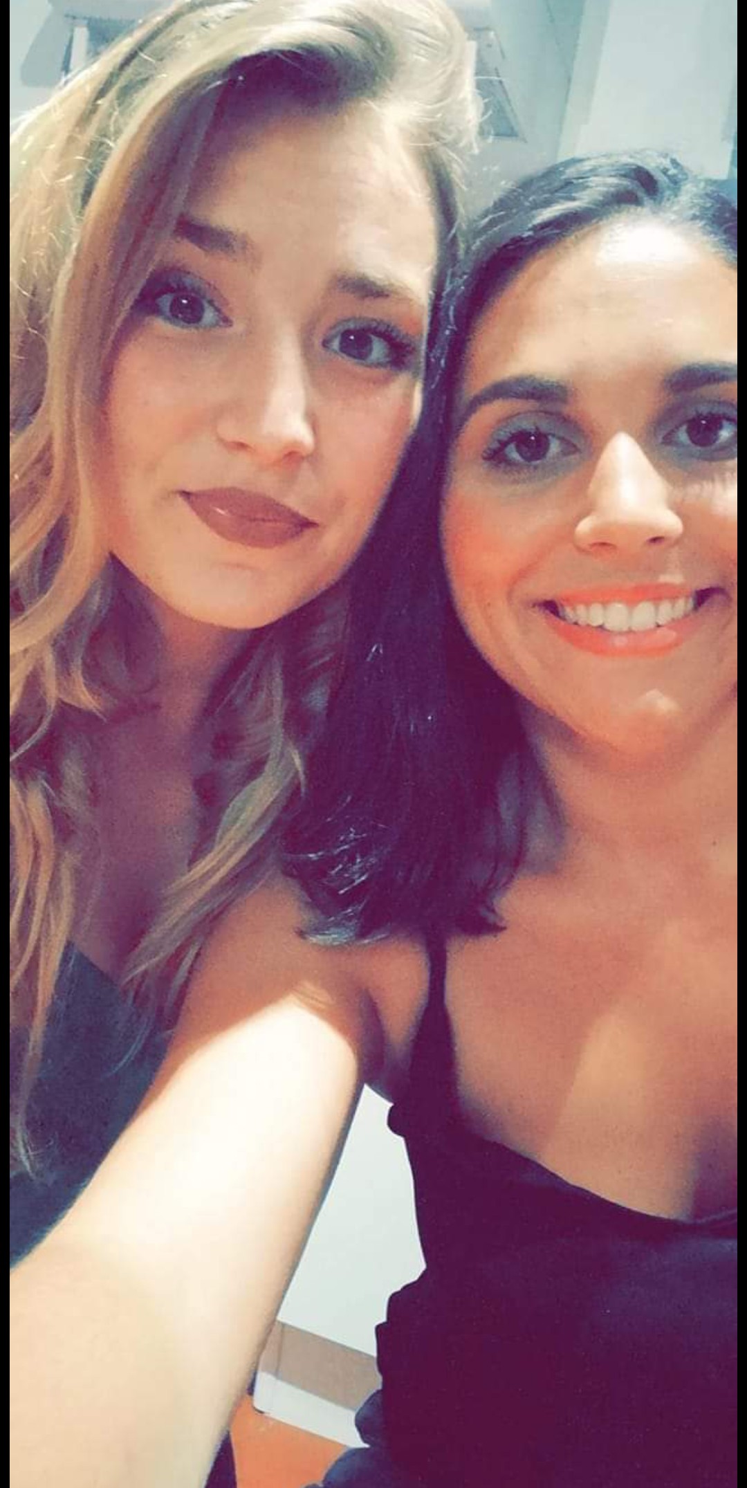 I saw her naked, could't film but Roxane is stuck in my head