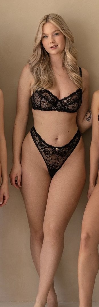 Maudy for ISANOA Intimates