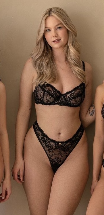 Maudy for ISANOA Intimates