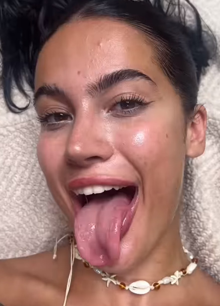 looking makes it hot