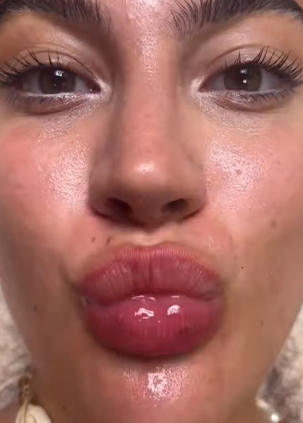 looking makes it hot