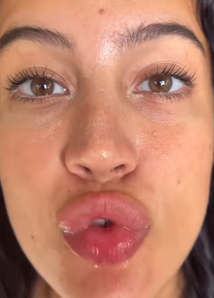 looking makes it hot