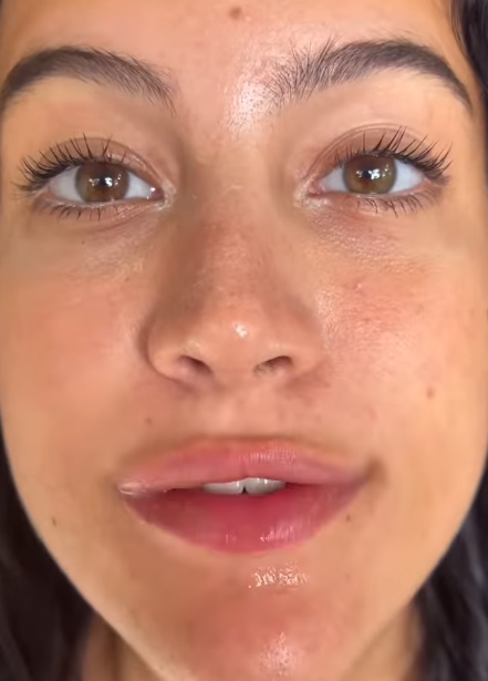 looking makes it hot