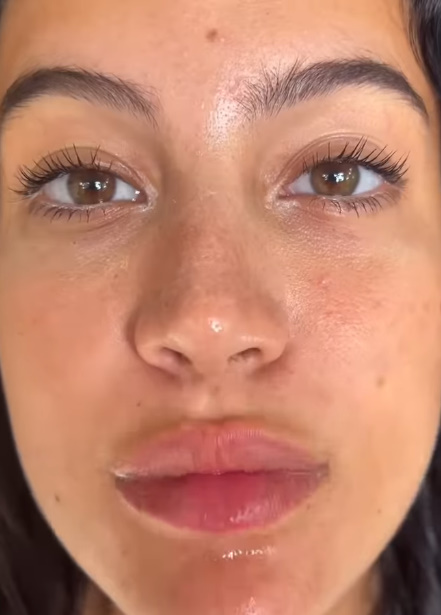 looking makes it hot